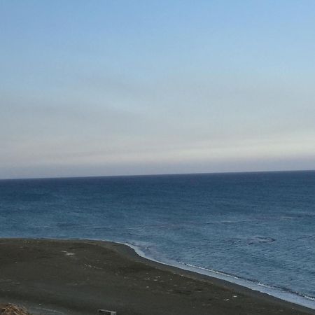 The Mediterranean Sea At Your Doorstep!! Meneou Ngoại thất bức ảnh